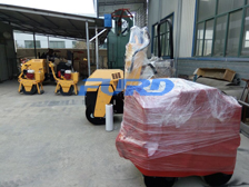 福瑞得機械座駕壓路機、手扶壓路機及時包裝發(fā)貨