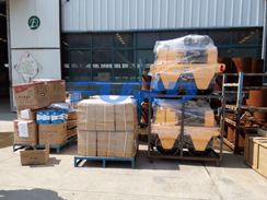 福瑞得今日發(fā)貨：外貿(mào)出口壓路機(jī)20臺(tái)；國(guó)內(nèi)訂購一臺(tái)激光整平機(jī)，13臺(tái)壓路機(jī)