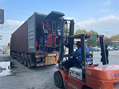 福瑞得一批小挖、平板夯等機(jī)器出口印度